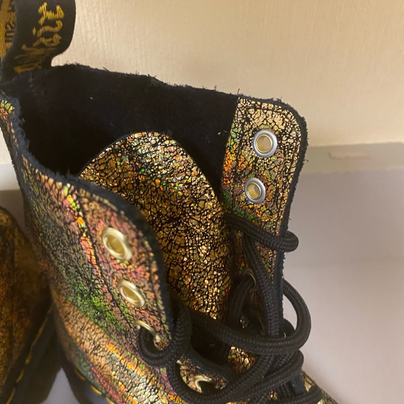 Dr Martens - Picture 3 of 11